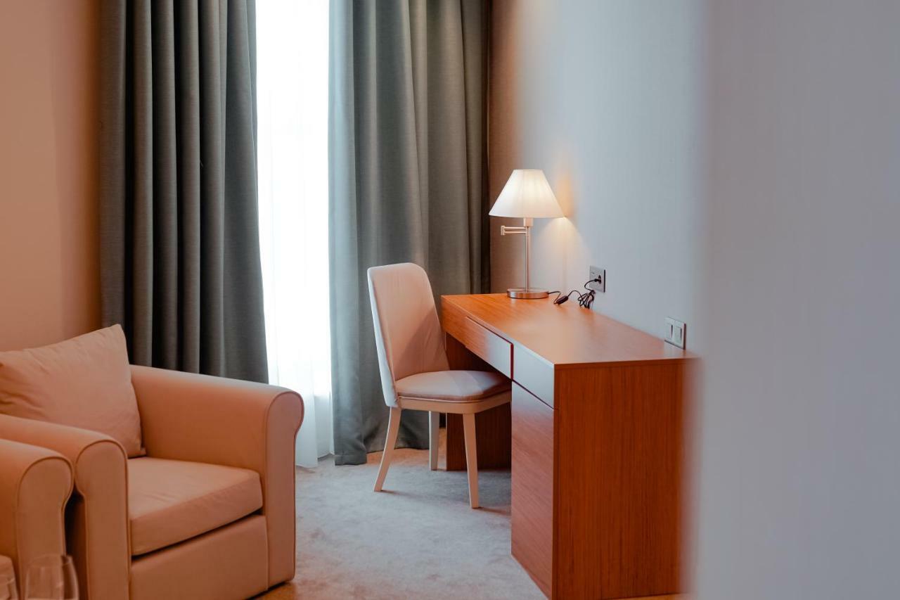 Khazar Inji Hotel Buzovna Buitenkant foto