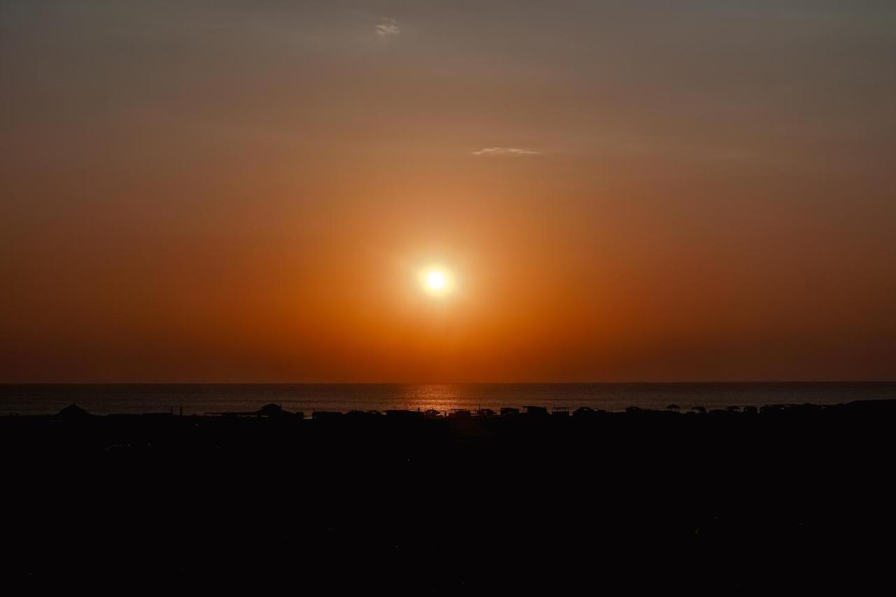 Khazar Inji Hotel Buzovna Buitenkant foto